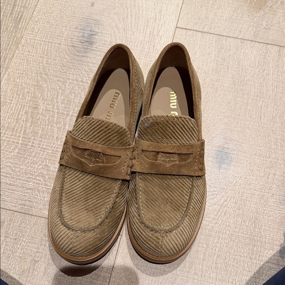 Miu Miu Tan Corduroy Loafers - Picture 1 of 4